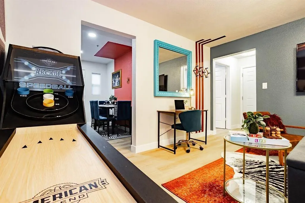 Star Motel Unit 3- New Premier & Private Las Vegas Arts District Home