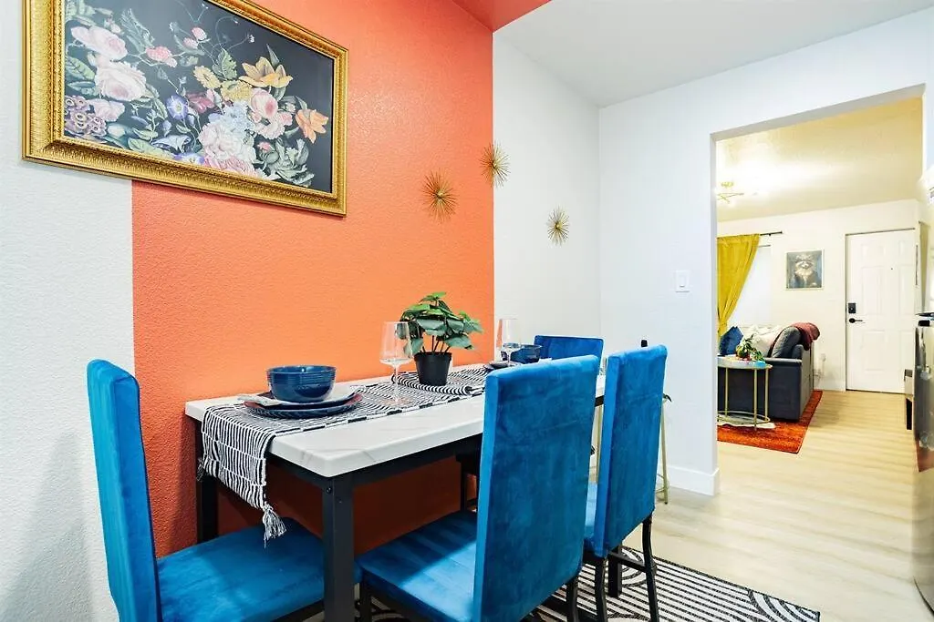 Star Motel Unit 3- New Premier & Private Las Vegas Arts District Home