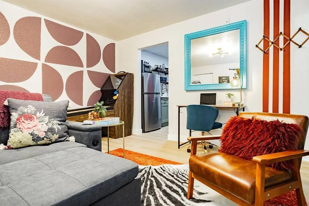度假居 Star Motel Unit 3- New Premier & Private Las Vegas Arts District Home 美国